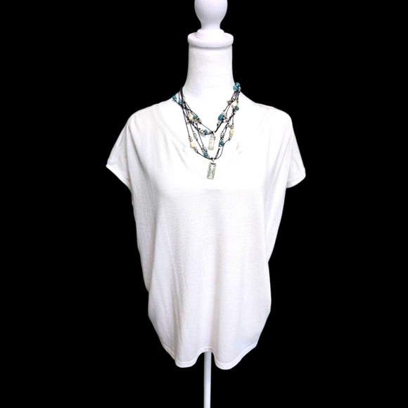 GAP White Cap Sleeve Relaxed Knit Polyester White V Neck Summer Top Size Large - Picture 1 of 5